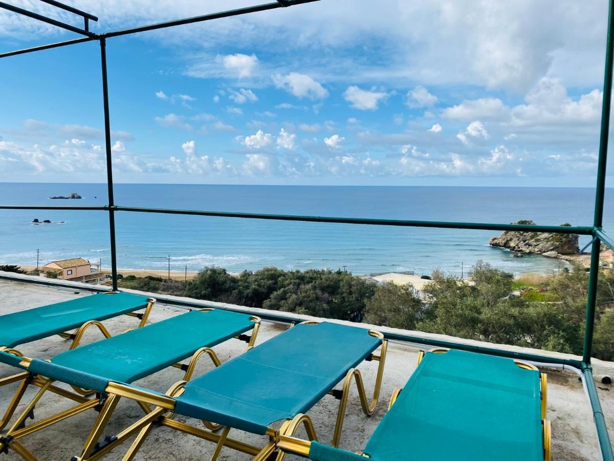 Papadatos Apts With Amazing View - 5Mins From The Beach Kontogialos Dış mekan fotoğraf